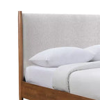 HOMES: Queen Riverstone Letto a piattaforma moderno di metà secolo con testiera Bouclé