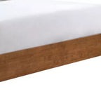 HOMES: Queen Riverstone Letto a piattaforma moderno di metà secolo con testiera Bouclé