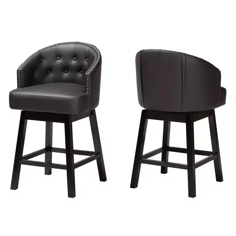 Set 2 sgabelli da bancone girevoli Theron in similpelle e legno - Baxton Studio