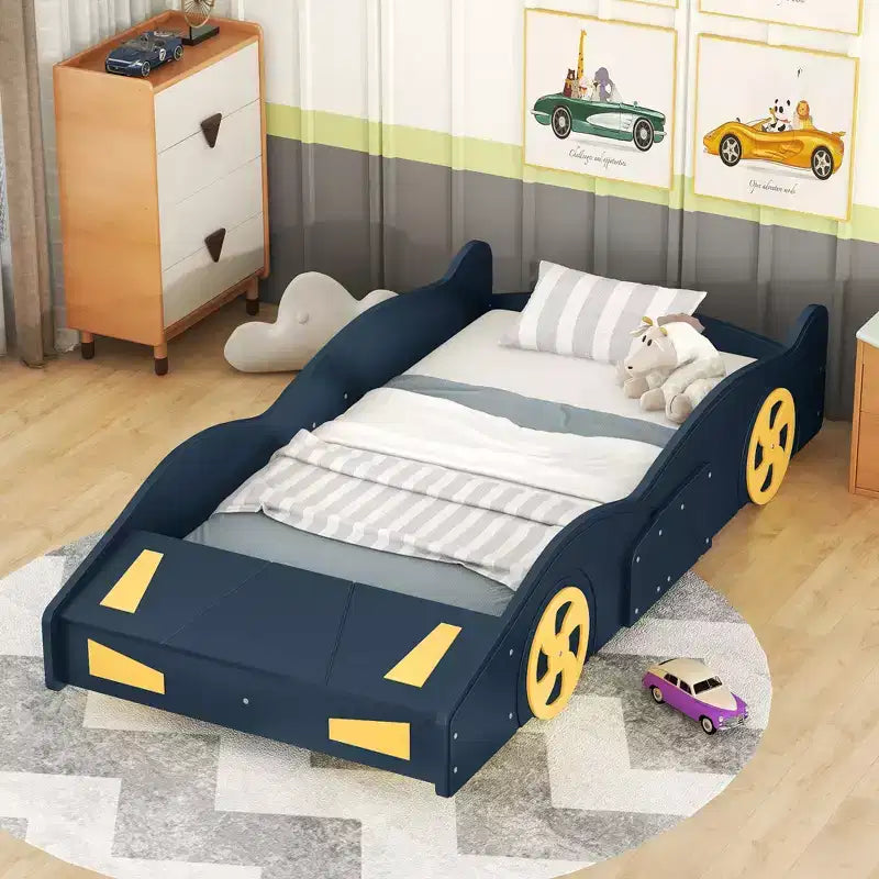 Letto a piattaforma a forma di auto da corsa con ruote e contenitore - ModernLuxe