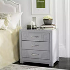 Comodino Raina con 3 cassetti e motivo a chiave greca - FOX6278 - Safavieh Couture