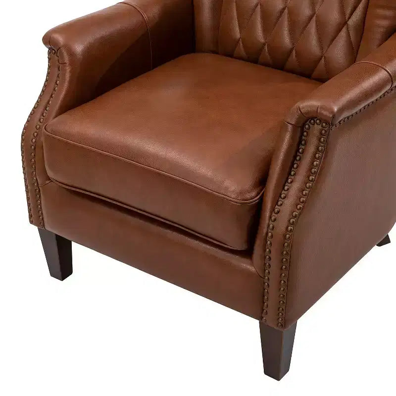 Set di 2 Poltrone Valerius in Vera Pelle con Bordi Borchiati e Gambe in Legno Massello | HULALA HOME