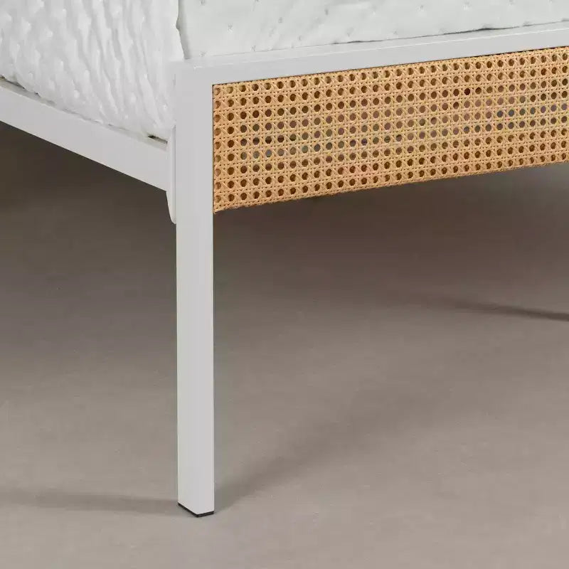 Struttura letto a piattaforma in metallo per bambini Full Bloom con canna naturale - South Shore