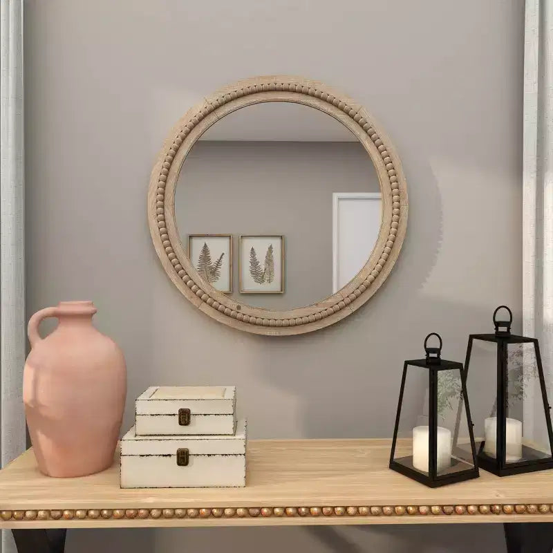 Specchio da parete in legno anticato con dettagli a perline - Olivia & May
