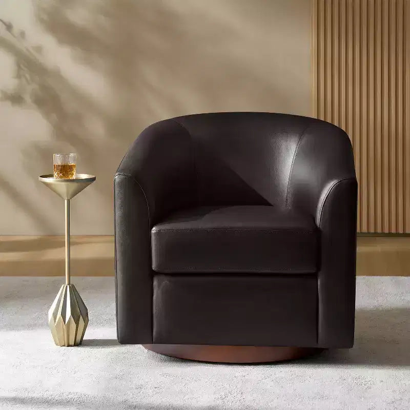 Poltrona a botte moderna girevole Jessie, 77,5 cm, in ecopelle con base in legno massello|ART OF LIVING DESIGNS