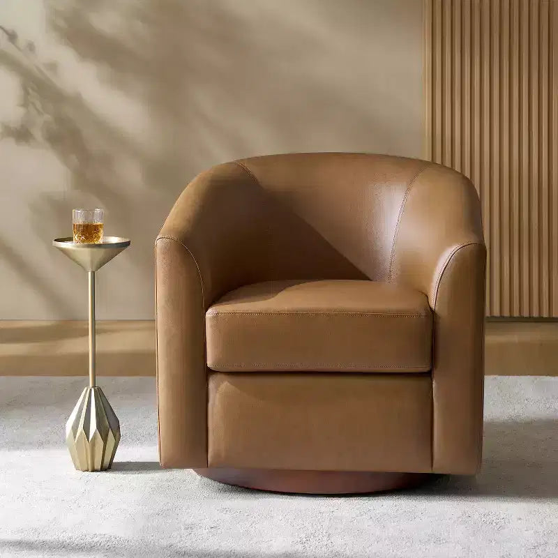 Poltrona a botte moderna girevole Jessie, 77,5 cm, in ecopelle con base in legno massello|ART OF LIVING DESIGNS
