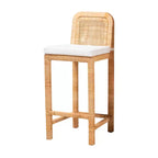 bali & pari Zariah Sgabello da bar moderno bohémien in rattan naturale marrone e legno di mogano