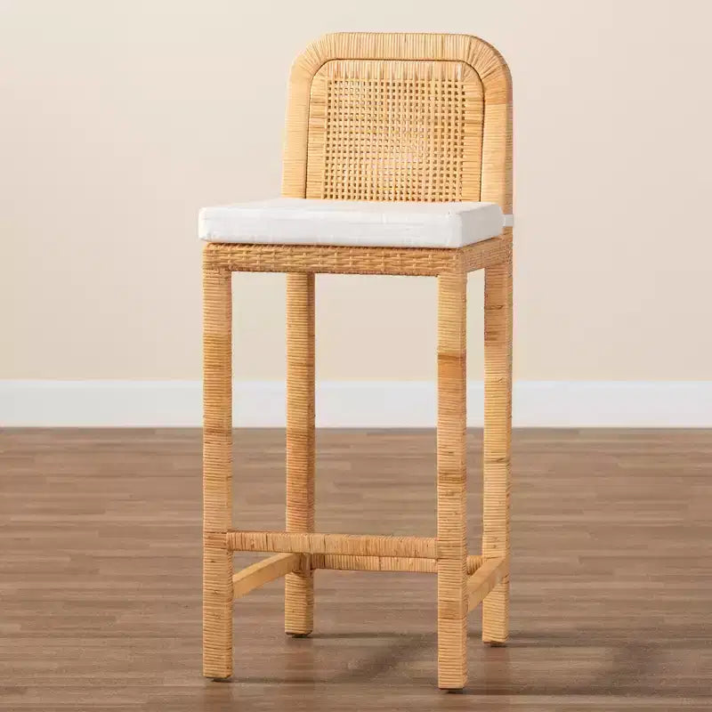 bali & pari Zariah Sgabello da bar moderno bohémien in rattan naturale marrone e legno di mogano