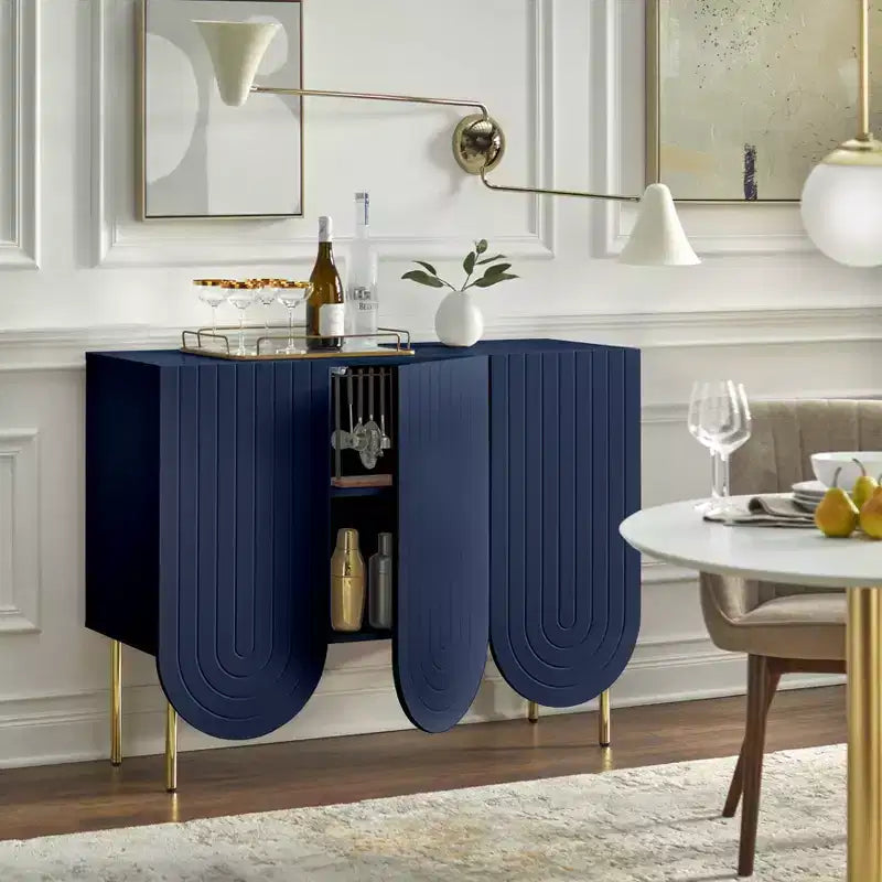 Lifestorey Madia Ingrid Mid-Century Moderna a 3 Ante con Bordi Ondulati