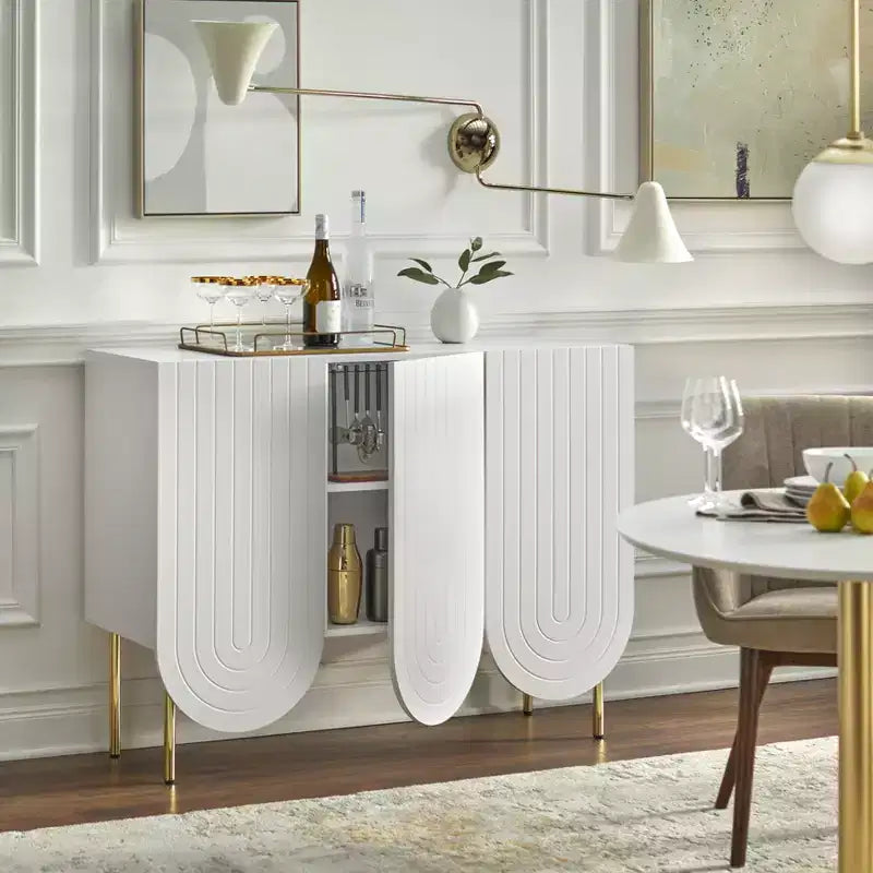 Lifestorey Madia Ingrid Mid-Century Moderna a 3 Ante con Bordi Ondulati