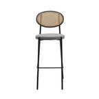 LeisureMod Euston Sgabello da bar moderno in vimini con telaio in acciaio nero, per interni, cucina, bancone, sala da pranzo, colazione, posti a sedere per bar, sedia contemporanea