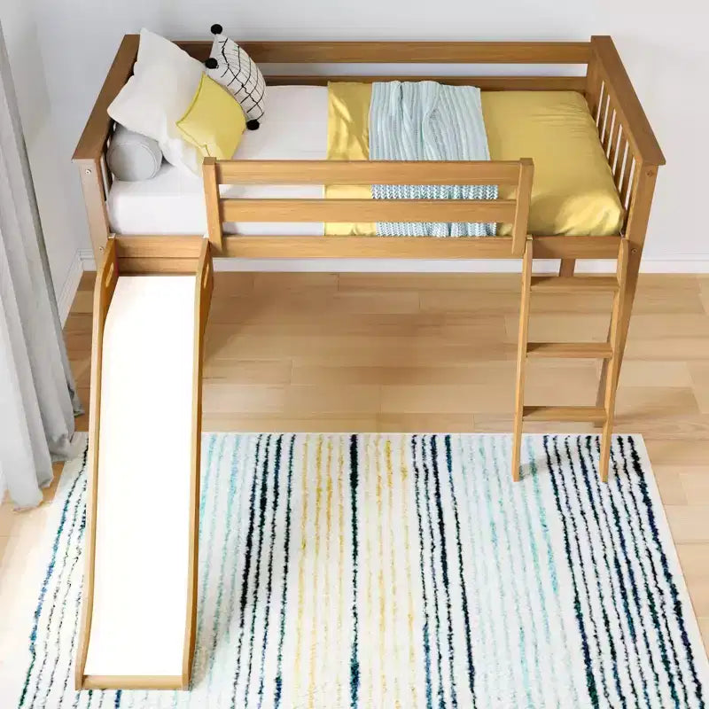 Max & Lily Letto a soppalco basso una piazza e mezza con scivolo, Letto a piattaforma per bambini in legno massello con 14 sponde protettive
