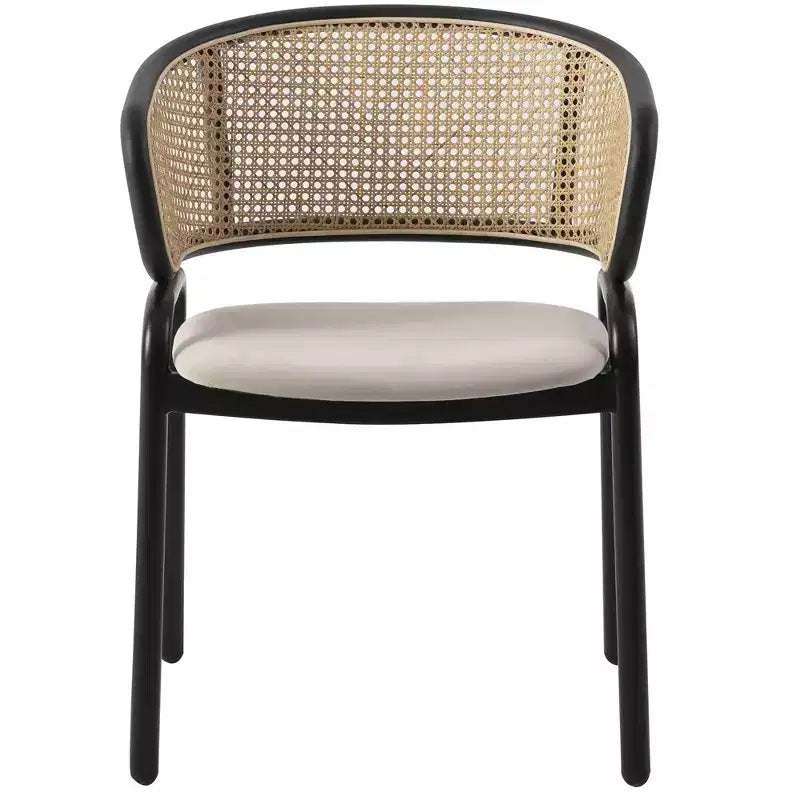 LeisureMod Ervilla Set di 4 Sedie da Pranzo con Schienale in Vimini e Sedile in Pelle, Struttura in Acciaio Nero, per Cucina Interna Moderna, Sala da Pranzo, Posti a Sedere al Tavolo