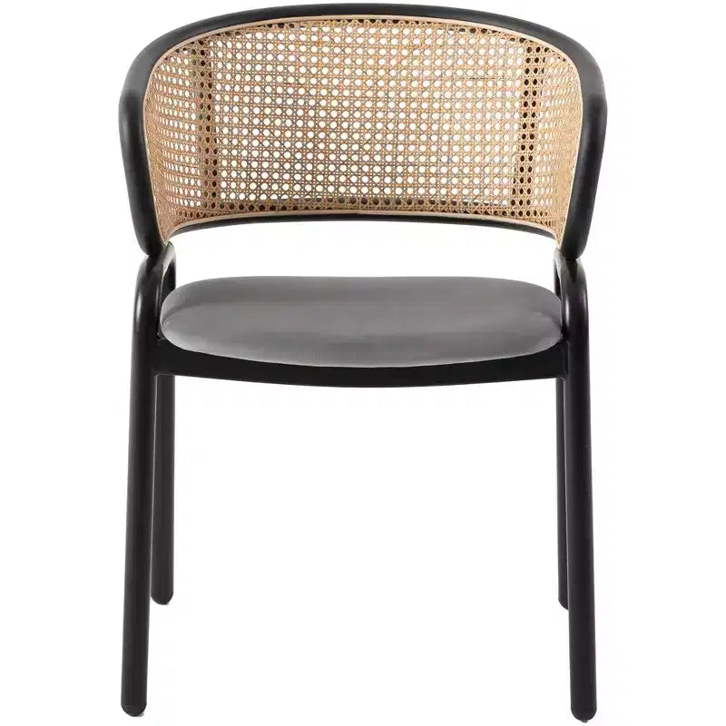 LeisureMod Ervilla Set di 4 Sedie da Pranzo con Schienale in Vimini e Sedile in Pelle, Struttura in Acciaio Nero, per Cucina Interna Moderna, Sala da Pranzo, Posti a Sedere al Tavolo