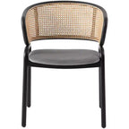 LeisureMod Ervilla Set di 4 Sedie da Pranzo con Schienale in Vimini e Sedile in Pelle, Struttura in Acciaio Nero, per Cucina Interna Moderna, Sala da Pranzo, Posti a Sedere al Tavolo