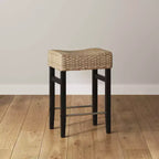 Sgabello da bar Nathan James Harvey in rattan spazzolato con tessuto in alghe marine