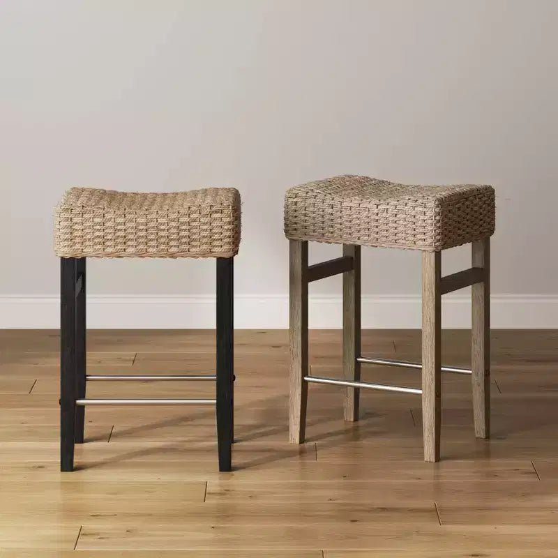Sgabello da bar Nathan James Harvey in rattan spazzolato con tessuto in alghe marine