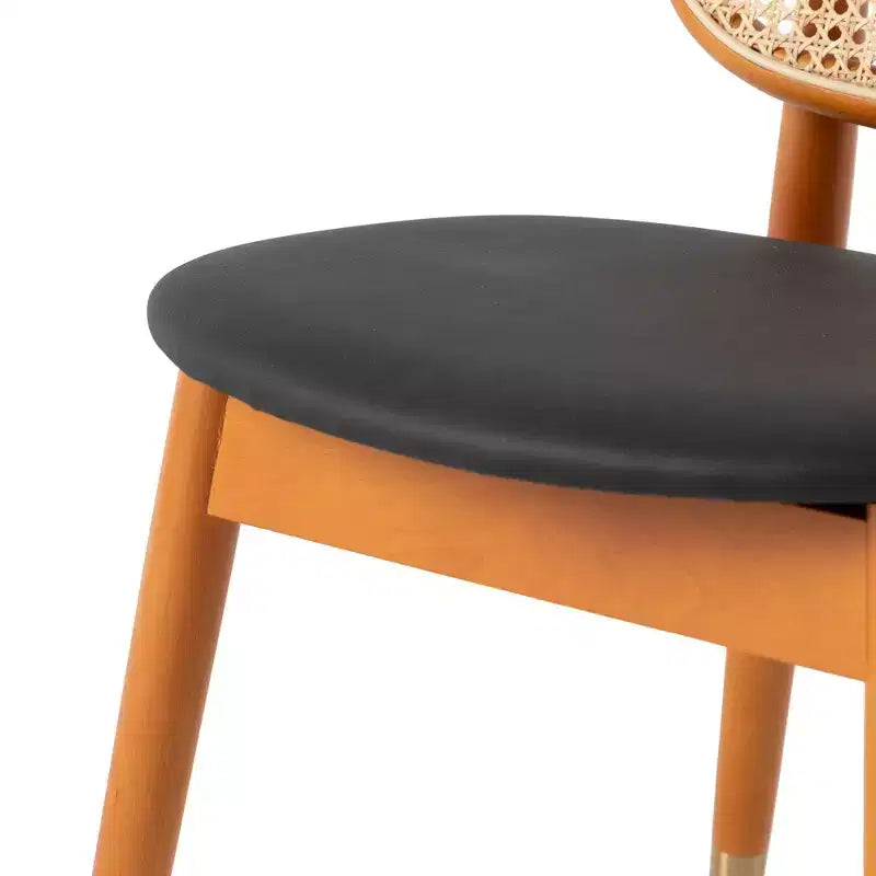 LeisureMod Holbeck Sedia da Pranzo in Vimini con Seduta in Pelle Imbottita e Gambe in Legno di Faggio, Set da 2