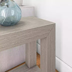 Tavolino rettangolare moderno Plank+Beam con ripiano, 25, tavolo in legno massello con contenitore