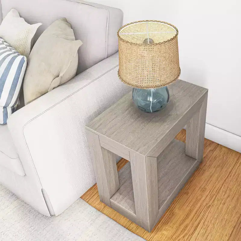 Tavolino rettangolare moderno Plank+Beam con ripiano, 25, tavolo in legno massello con contenitore