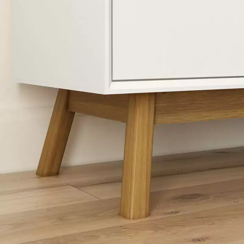 Comò a 6 cassetti in legno massiccio, stile moderno di metà secolo, Plank+Beam