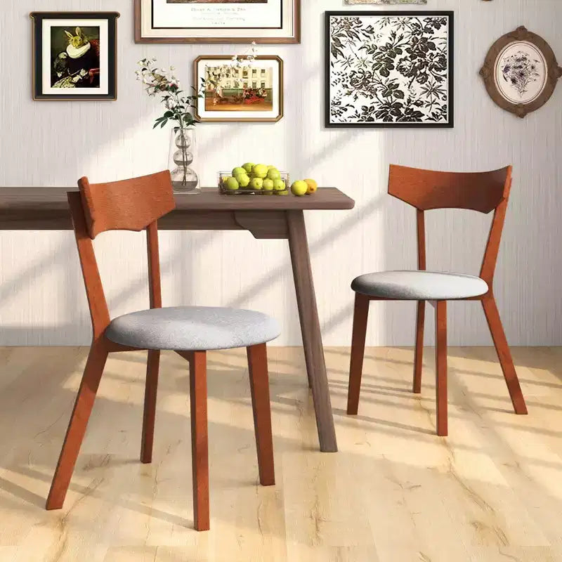 Set di 2/4 sedie da pranzo senza braccioli in legno Costway con gambe in legno di caucciù e seduta imbottita