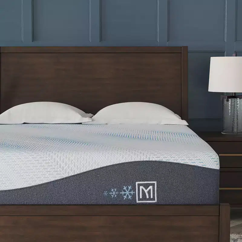 Signature Design by Ashley Materasso Millennium Luxury in Memory Foam Gel da 14 Pollici