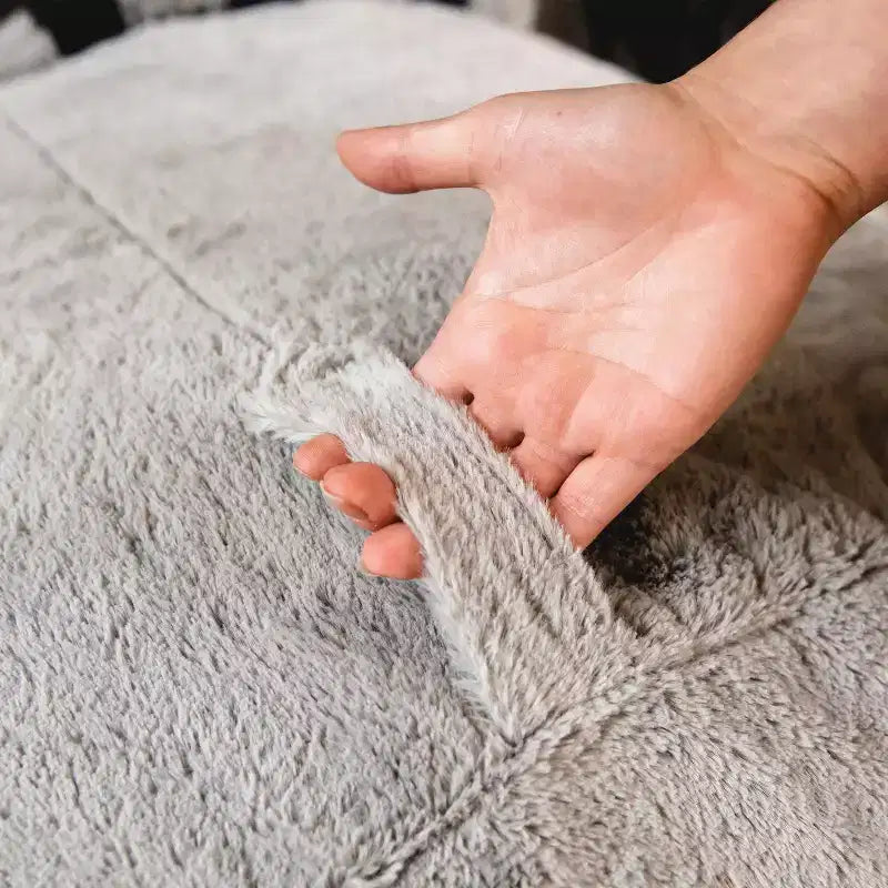 Poltrona a sacco imbottita Big Joe Wild Things con rivestimento rimovibile, morbida pelliccia sintetica, per bambini e ragazzi