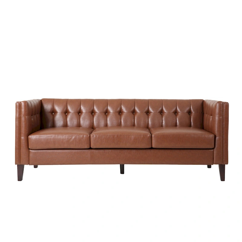 Divano a 3 Posti Contemporaneo in Similpelle con Bottoni Trapuntati e Gambe in Legno di Betulla – Marrone Scuro / Cognac / Midnight, Posti a Sedere: 3