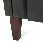 Divano a 3 Posti Contemporaneo in Similpelle con Bottoni Trapuntati e Gambe in Legno di Betulla – Marrone Scuro / Cognac / Midnight, Posti a Sedere: 3