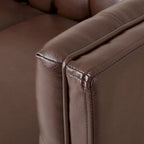 Divano a 3 Posti Contemporaneo in Similpelle con Bottoni Trapuntati e Gambe in Legno di Betulla – Marrone Scuro / Cognac / Midnight, Posti a Sedere: 3