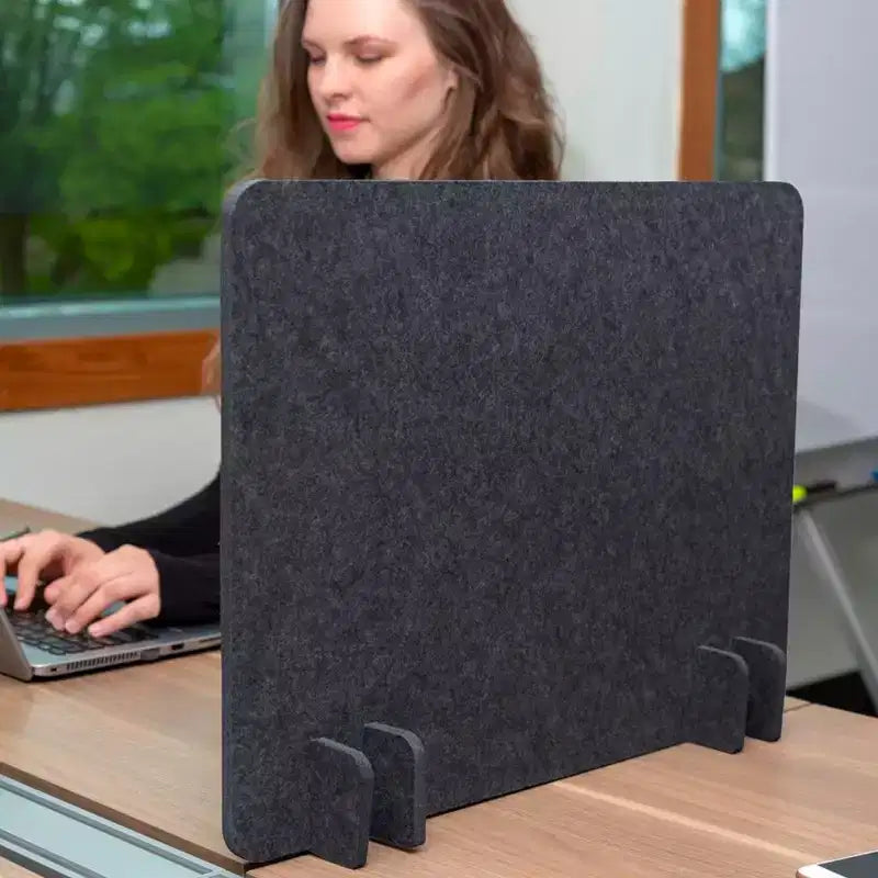 Stand Up Desk Store ReFocus Pannello Divisorio Acustico Autoportante per Scrivania con Riduzione del Rumore e della Distrazione, Montato per la Privacy