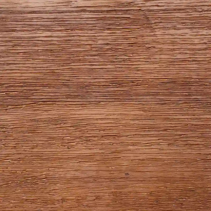 Sedia da pranzo Mid-Century in legno di gomma con seduta in similpelle – Spazzolata castagno