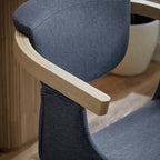 Sedia da pranzo girevole a 360° Mid-Century Modern con schienale curvo e braccioli incassati – Ecopelle / Tessuto, 8 colori, Singola