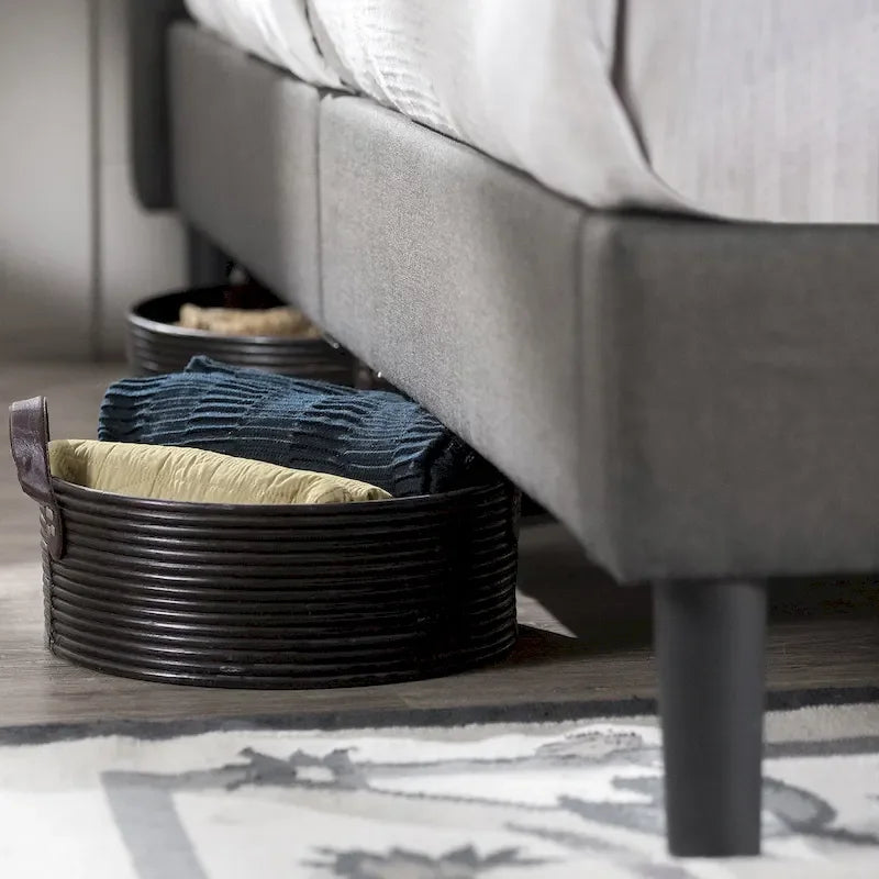 Letto a piattaforma imbottito con bottoni, base a doghe in legno – Grigio scuro, California King, 2 posti letto