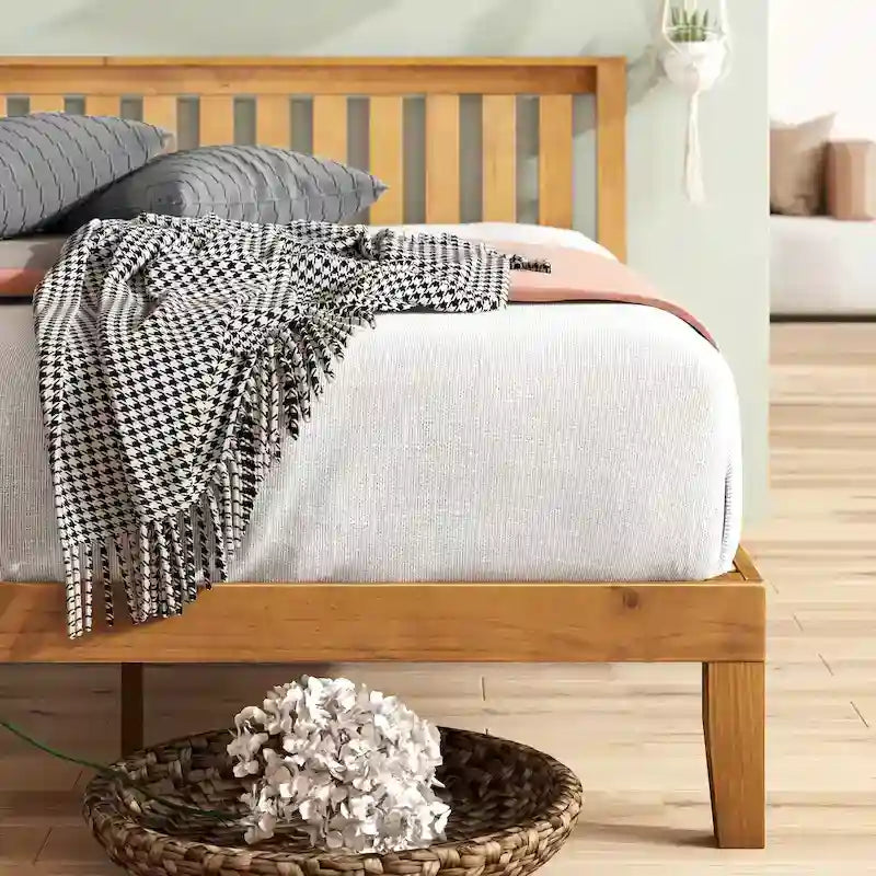 Struttura letto a piattaforma in legno di pino rustico con testiera e supporto a doghe in legno – Pino naturale, singolo / matrimoniale / queen / king, 1–2 posti