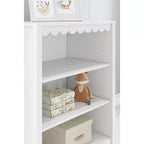 Signature Design by Ashley Hallityn Libreria a 3 ripiani con 2 mensole regolabili, Bianca