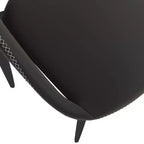 LeisureMod Amalfi Collection Sedie da Pranzo Imbottite Set da 2 Design Curvo con Schienale Aperto e Gambe in Ferro Verniciato a Polvere per Cucina e Sala da Pranzo