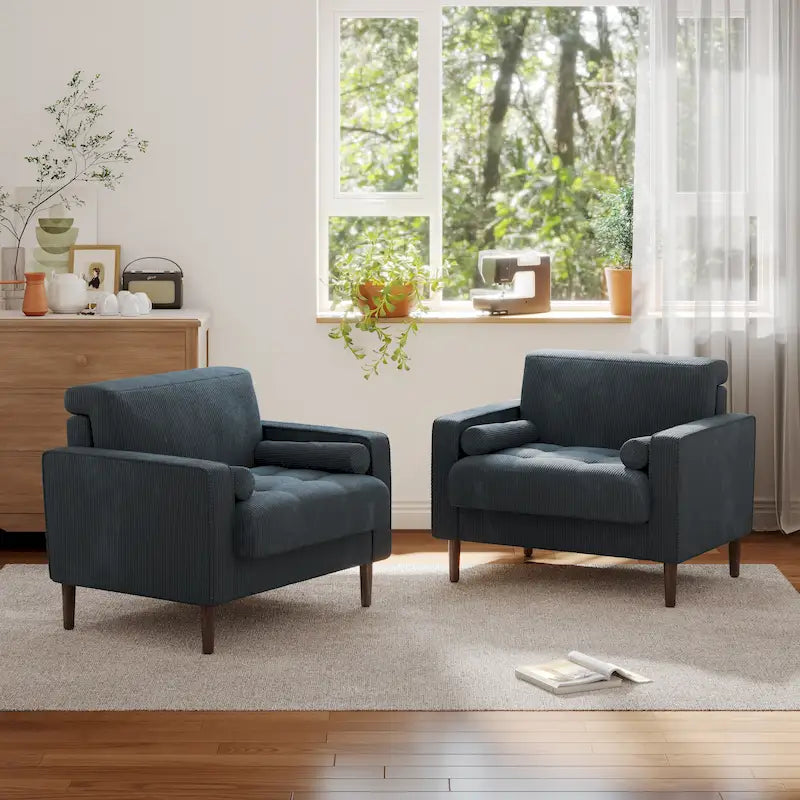 Poltrona d'accento oversize in velluto a coste con sedile trapuntato, braccioli squadrati e gambe coniche in legno – Grigio chiaro / Blu navy / Verde / Beige / Grigio / Giallo