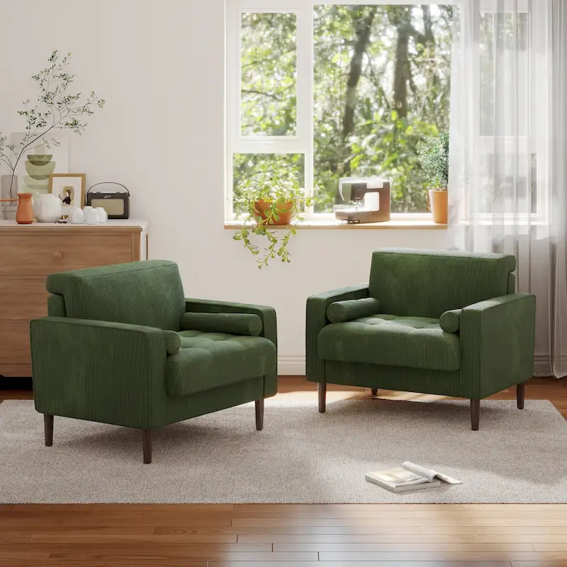 Poltrona d'accento oversize in velluto a coste con sedile trapuntato, braccioli squadrati e gambe coniche in legno – Grigio chiaro / Blu navy / Verde / Beige / Grigio / Giallo