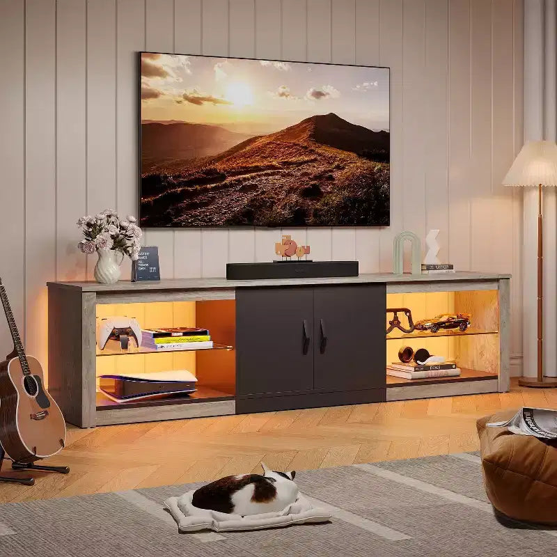 Mobile TV Bestier 70 con LED per TV fino a 75 pollici, Consolle Media per Intrattenimento con Ripiani Regolabili in Vetro Temperato e Vano Contenitore Chiuso per Salotto