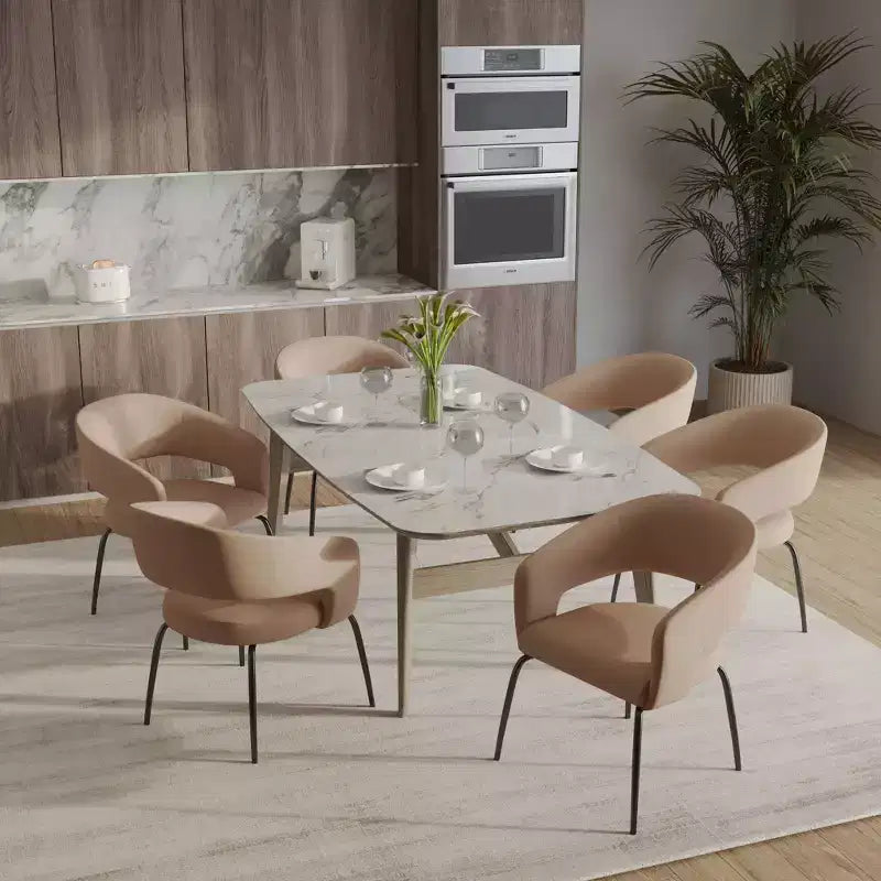 Sedia da pranzo LeisureMod imbottita in pelle con schienale curvo aperto e gambe in ferro Collezione Gavin Set da 4