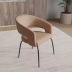 Sedia da pranzo LeisureMod imbottita in pelle con schienale curvo aperto e gambe in ferro Collezione Gavin Set da 4