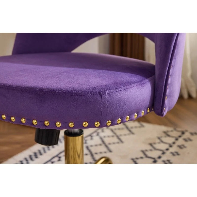 Sedia da Ufficio Girevole in Velluto con Schienale Aperto, Braccioli Inclinati e Base Dorata a 5 Ruote – Verde / Viola Chiaro / Rosa / Verde Menta / Nero / Blu / Grigio / Bianco / Bianco Teddy, Singola
