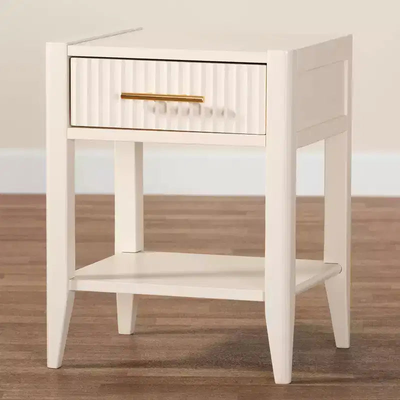 Comodino Baxton Studio Primrose in legno scanalato a 6 cassetti
