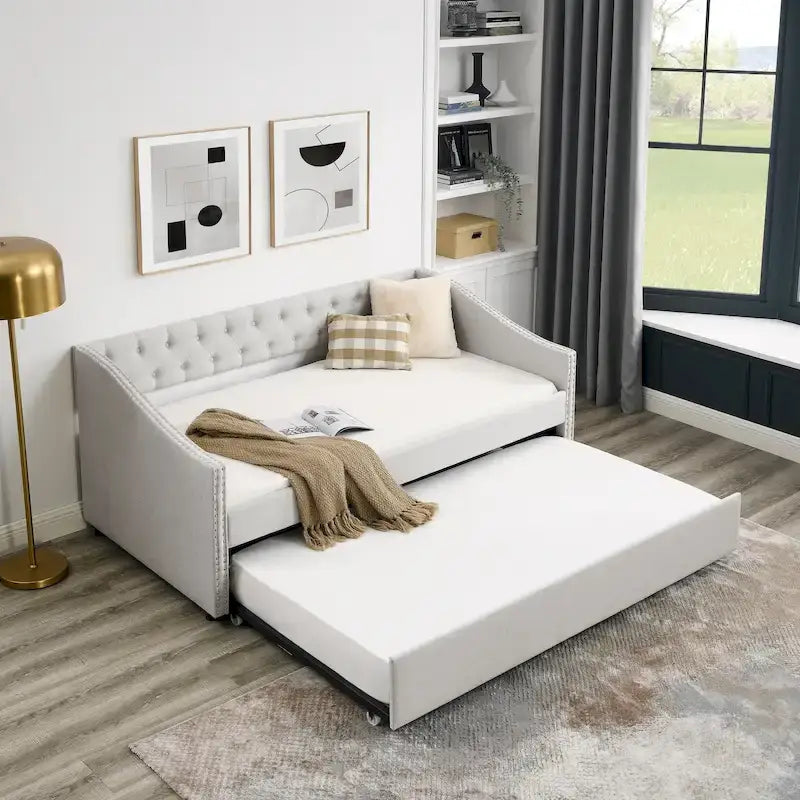 Daybed Imbottito Singolo con Letto Estraibile, Schienale Trapuntato a Bottone e Braccioli a Onda con Borchie – Grigio / Beige, Posti Letto 1–2